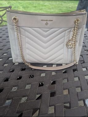 Michael Kors Quilted Chevron Chain-Handle Tote in Pale Pink
